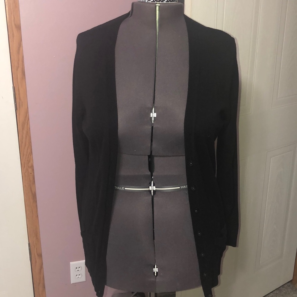 Black Old Navy Sweater
